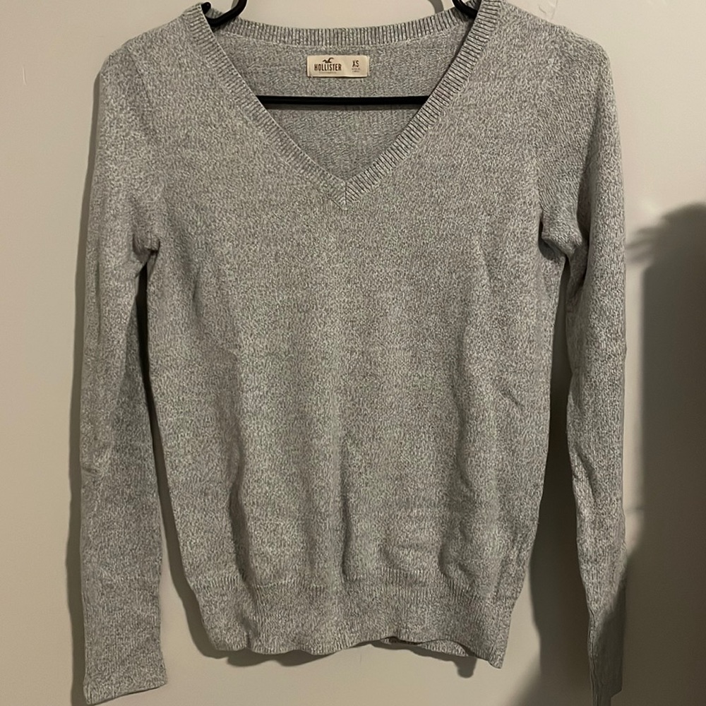 XS Long Sleeve Sweater from Hollister
